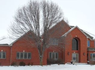 12863 Bowling Alley Rd, Benton, IL 62812