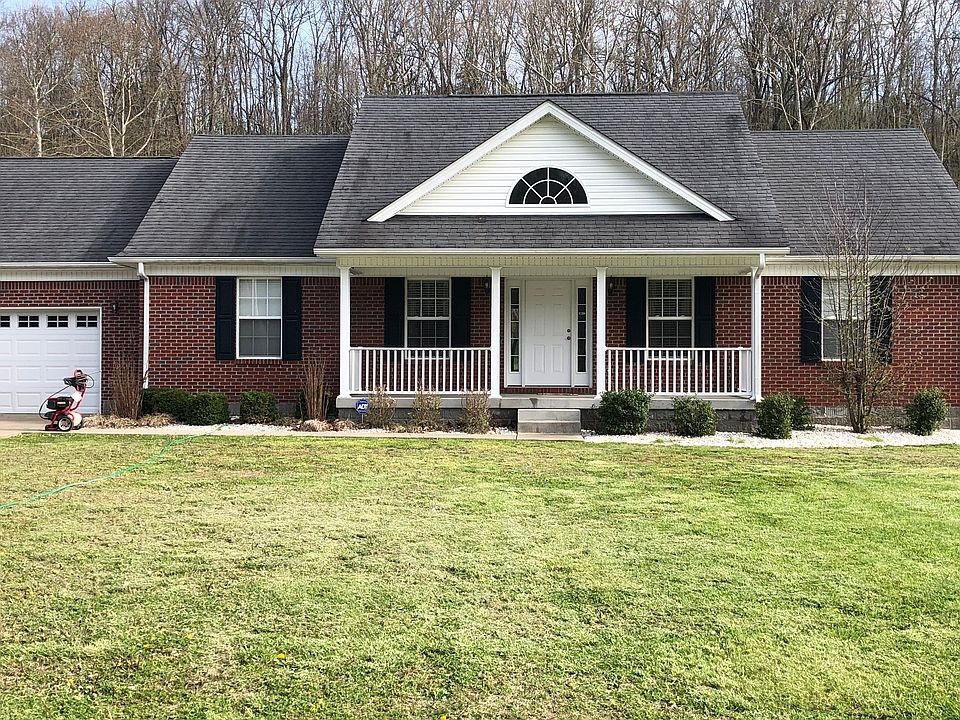 2nd image of 1385 Highgrove Rd