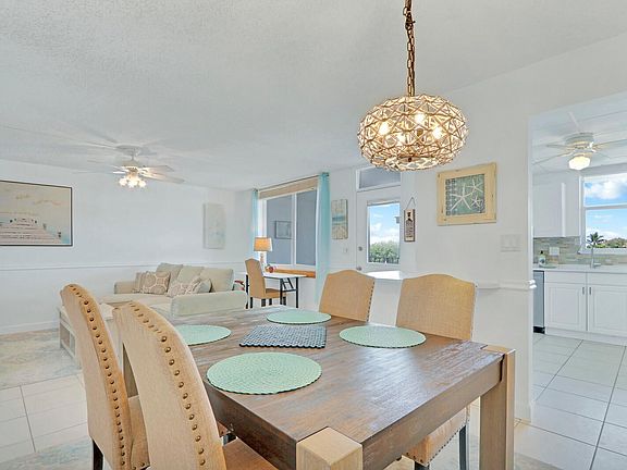 4th image of 109 Paradise Harbour Blvd
