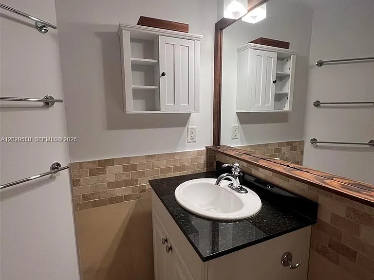 600 Euclid Ave #5A — Photo 33