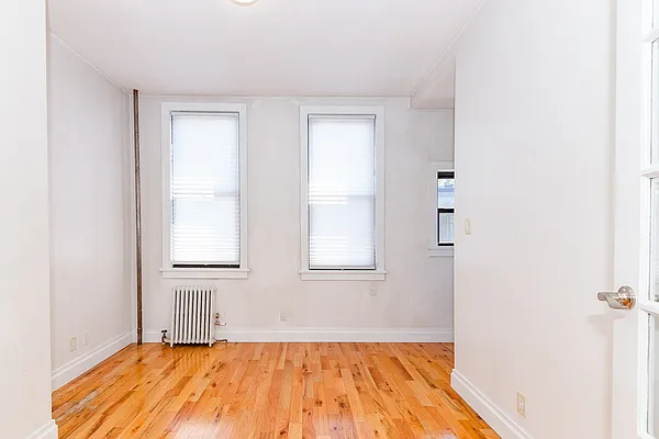 Rented by MySpaceNYC | media 21