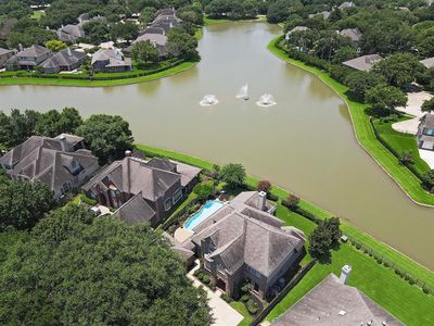 902 Pointe Loma Dr, Sugar Land, TX, 77479