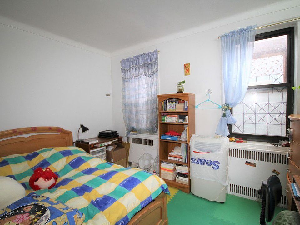 2nd image of 9211 35th Ave APT 2N