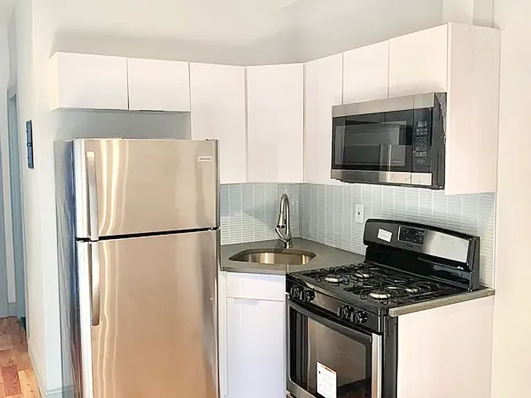 657 Greene Ave #3 — Photo 3