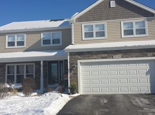 1N195 Cypress Ln, Winfield, IL 60190