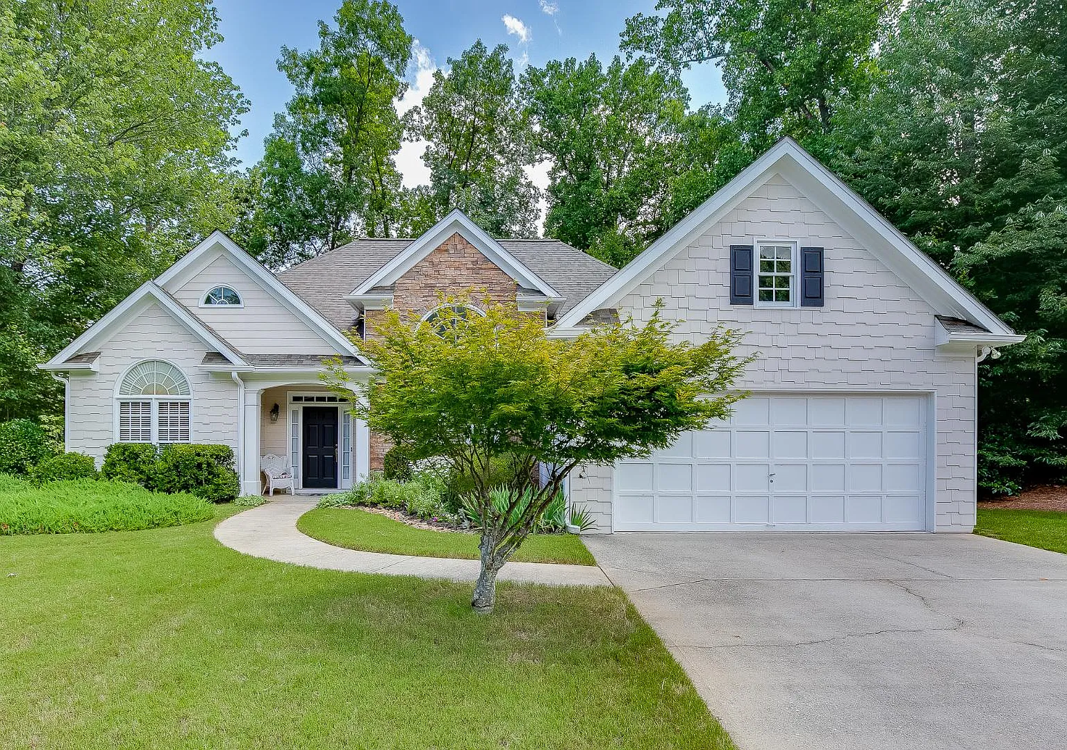 6440 Deep Woods Ct — Photo 2