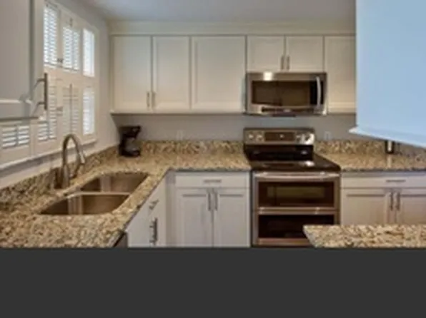 1100 Ponce De Leon Cir APT N312, Vero Beach, FL 32960