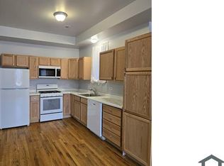 4015 W Wilcox St APT 1, Chicago, IL 60624