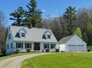 34 Stage Rd, Pittston, ME 04345