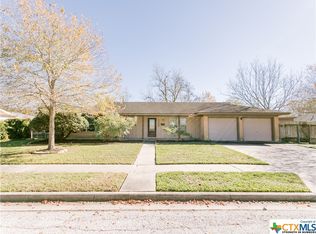 5006 Evergreen St, Victoria, TX 77904