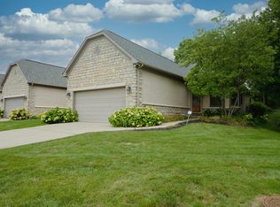 6129 McNaughten Grove Ln, Columbus, OH 43213