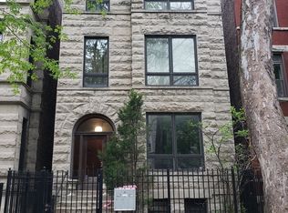 902 W Newport Ave #1, Chicago, IL 60657