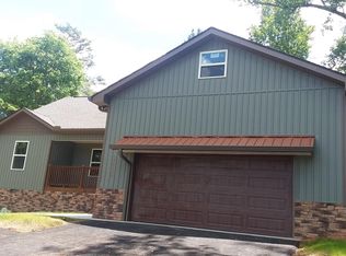 8505 Crosswind Landing Ln, Knoxville, TN 37924