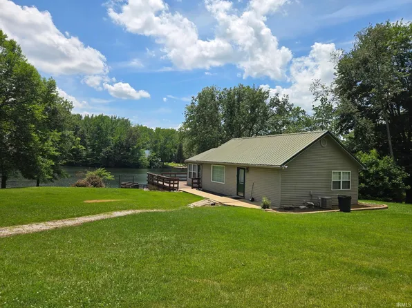11751 Vienna Rd, Wadesville, IN 47638