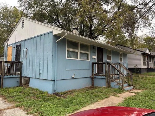 3346 E 55th St, Kansas City, MO 64130