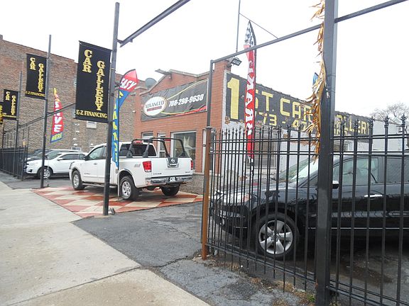 3rd image of 1330 S Cicero Ave