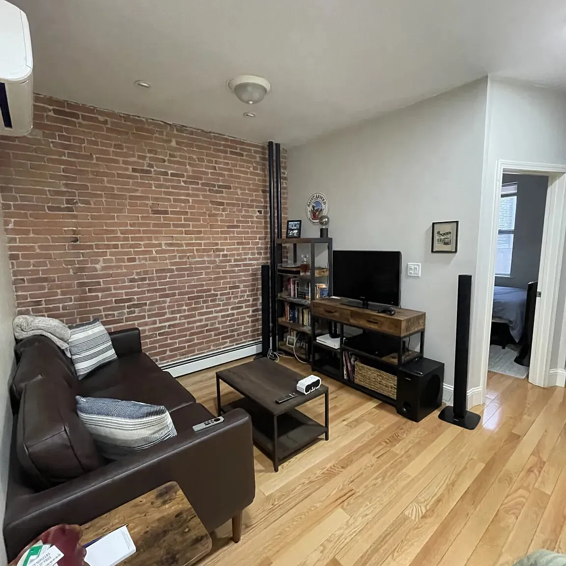 1 bed, 9999 sqft, $2,950 — Photo 3