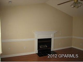 3rd image of 2912 Rockport Dr