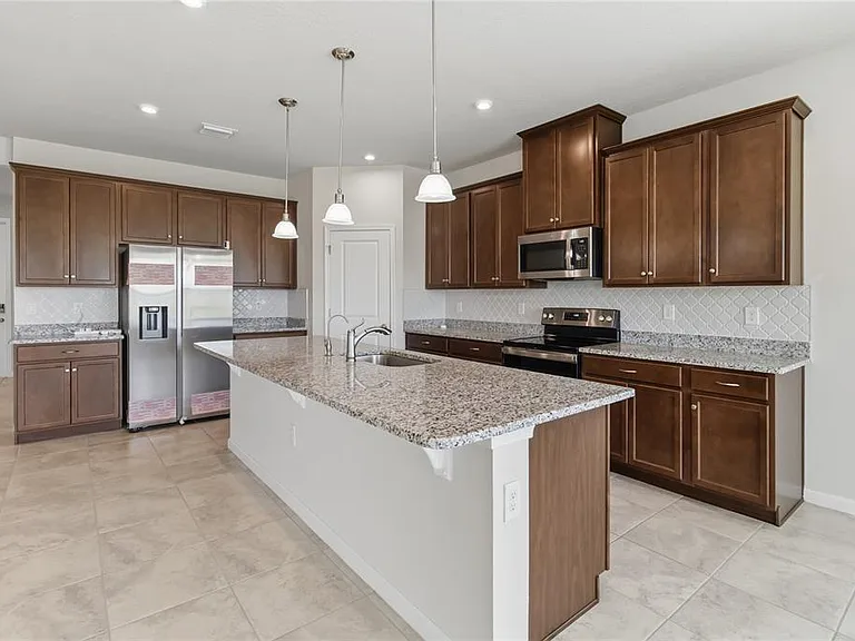 5581 Vigo Loop — Photo 8