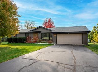 295 Forestcliff Ct, Davis, IL 61019