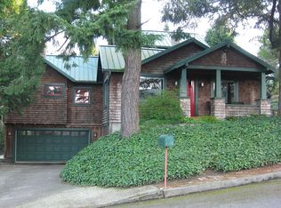 3378 SW Carolina St, Portland, OR 97239