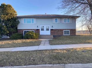1608 16th St NW, Rochester, MN 55901