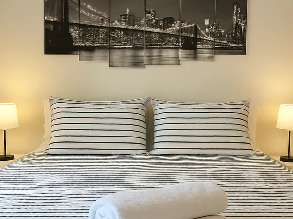 105 Howe St #205, New Haven, CT 06511