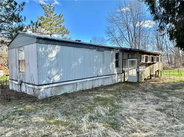 165 Lower Ravine Rd, Norwich, NY 13815