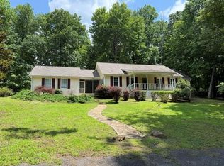 2948 Hendriske Rd, Young Harris, GA 30582