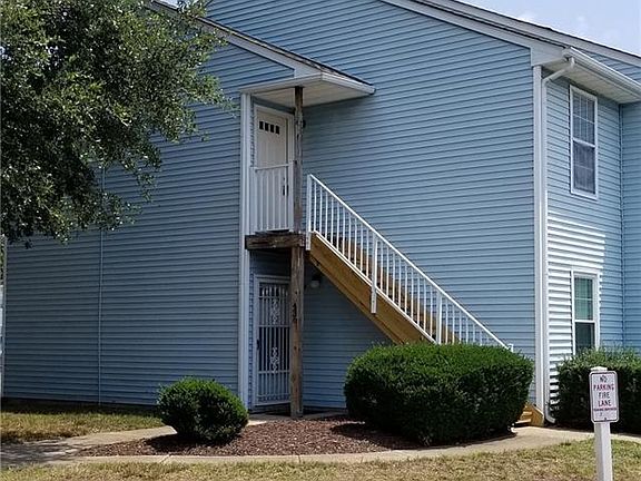 2nd image of 438 Shelter Dr #201