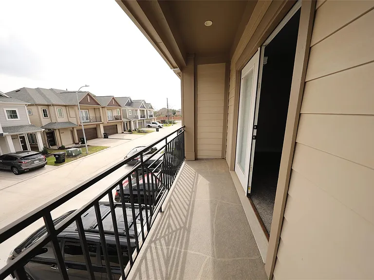 16610 Oasis Meadow Ln — Photo 19