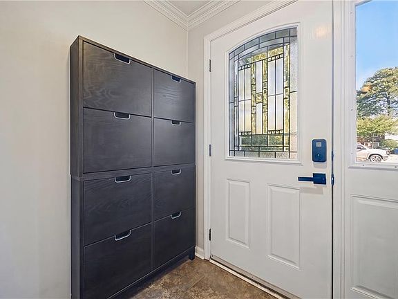 4th image of 1805 Sechrist Ct