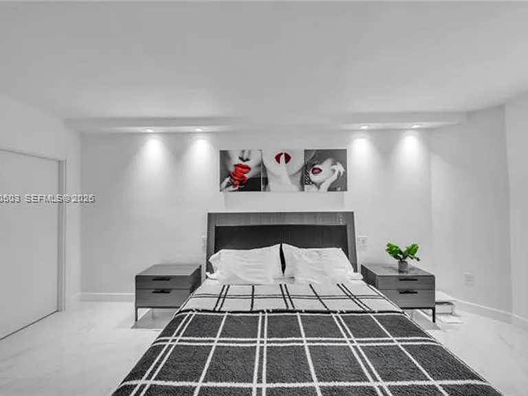 1965 S Ocean Dr #14F — Photo 19