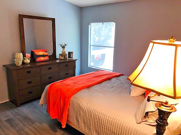 4th image of 5516 San Luis Dr #5516