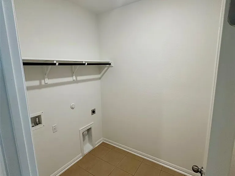 1401 Brescia Walk — Photo 10