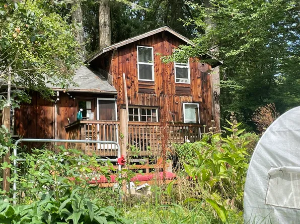 (undisclosed Address), Duvall, WA 98019