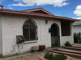 221 Elder Rd, El Paso, TX 79915