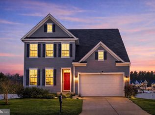 6317 Courtland Park Dr, Fredericksburg, VA 22407