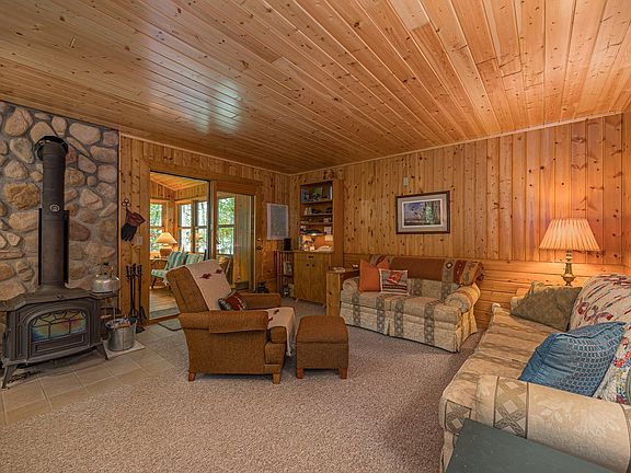 2nd image of 1109 County Road 46 NW
