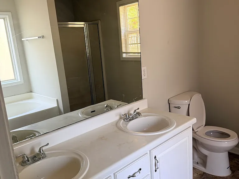 128 Shadowbrooke Cir — Photo 14