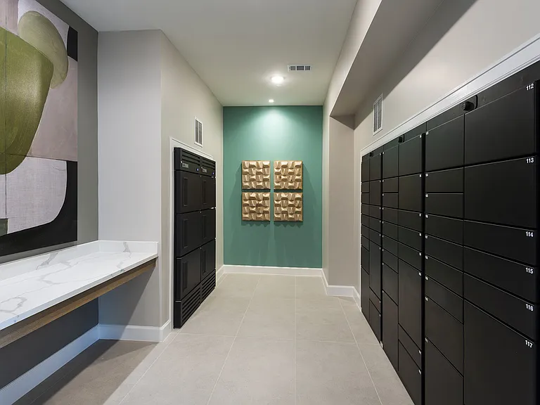 Parcel Lockers and Cold Storage