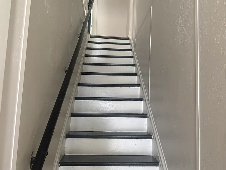 22 Browning St — Photo 14