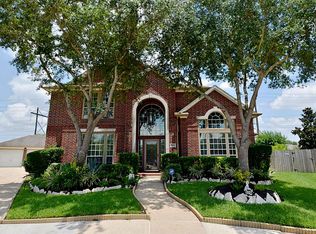 7102 Bramlett Ct, Sugar Land, TX 77479