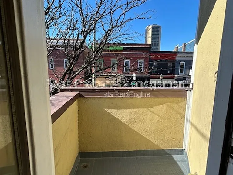 3 N 18th St #B — Photo 7