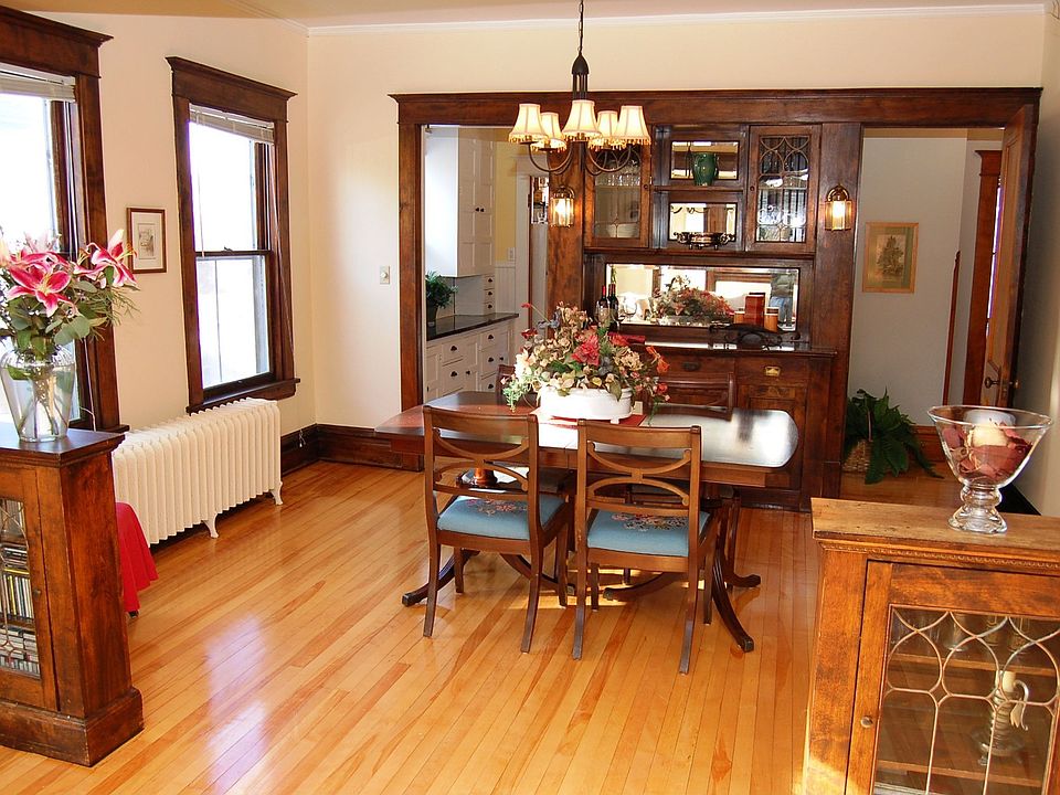 2nd image of 3640 Blaisdell Ave