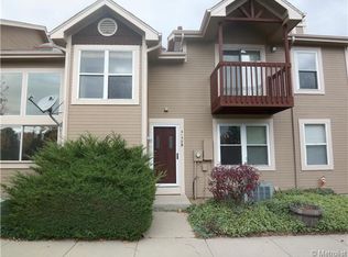 4156 S Mobile Cir APT B, Aurora, CO 80013