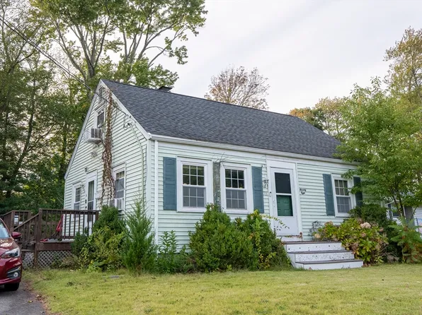 78 Keene St, Brockton, MA 02301