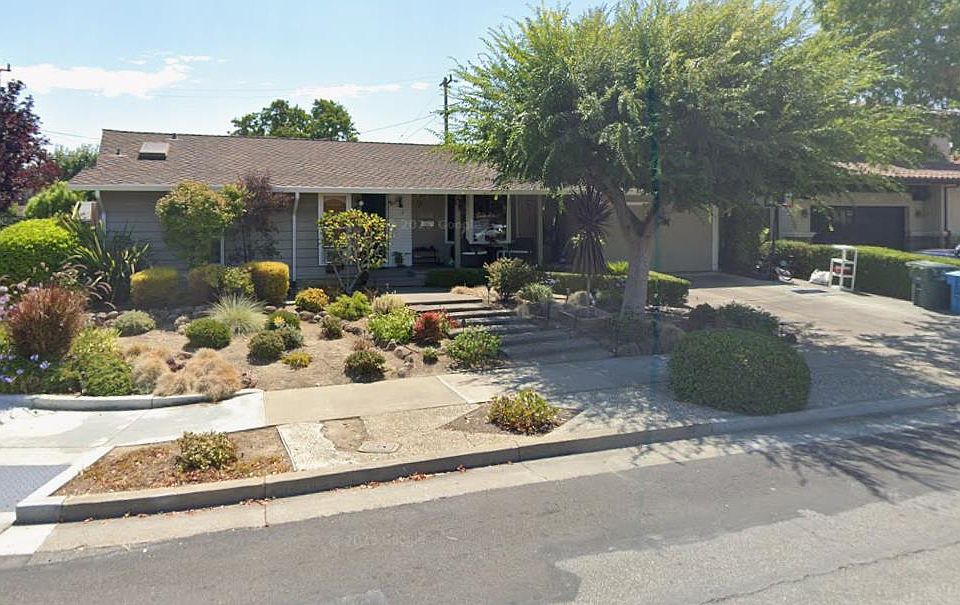 1st image of 10390 Pineville Ave
