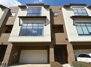 5606 Blossom St, Houston, TX 77007