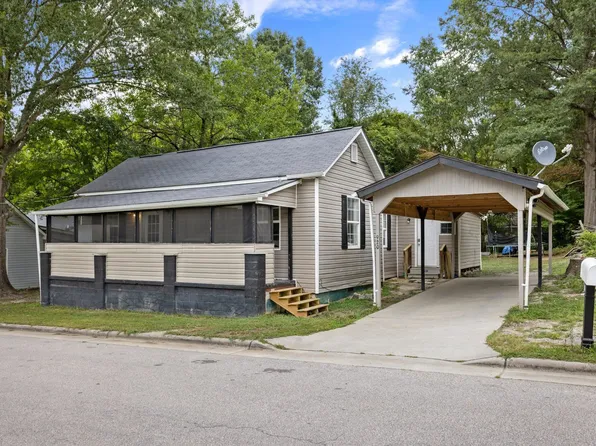 920 David St, Henderson, NC 27536